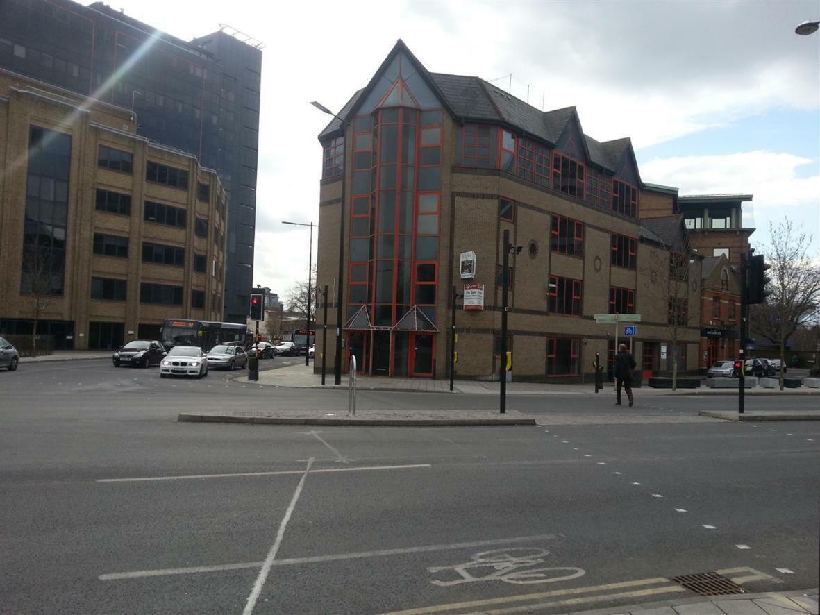 Observation Court Ipswich Exteriör bild